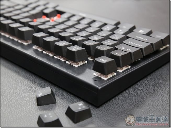 1st-PLAYER火玫瑰機械式鍵盤-11