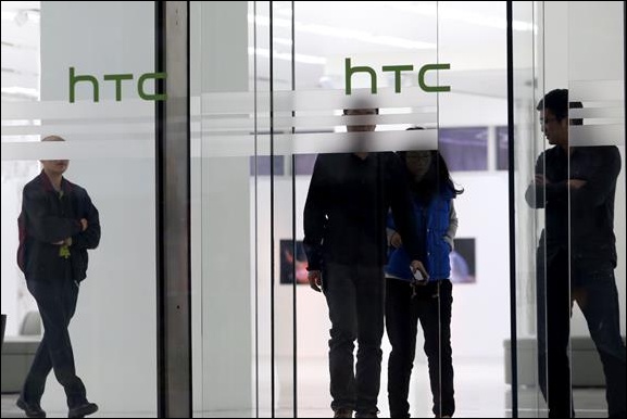 傳聞 Google 已針對收購 HTC 手機部門 進行最終談判，收購的理由是為了代工 Pixel 手機？ - 電腦王阿達
