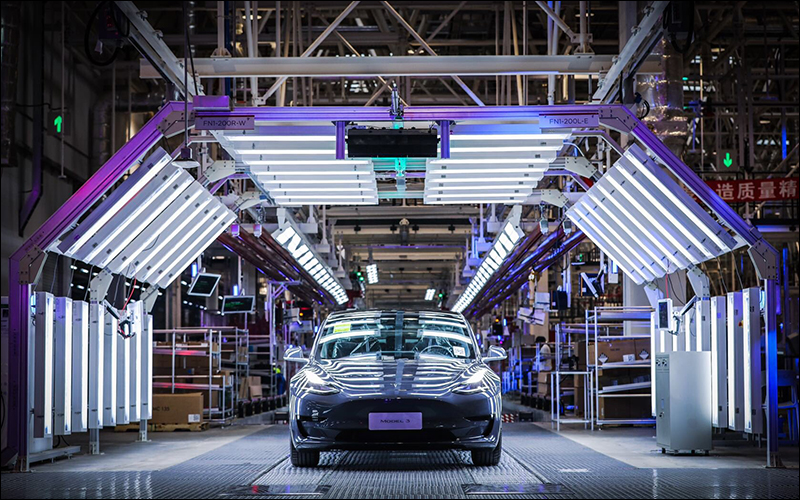推出在即？傳新款 Model Y 將於新年期間進行超級工廠生產準備 - 電腦王阿達
