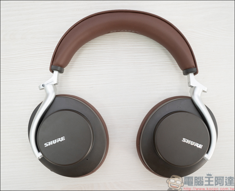 Shure AONIC 50無線降噪頭戴式耳機開箱動耳聽，同