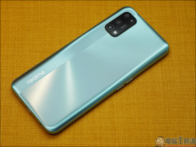 realme 7 5G 開箱動手玩｜天璣800U 處理器、5G+5G 雙卡雙待、120Hz