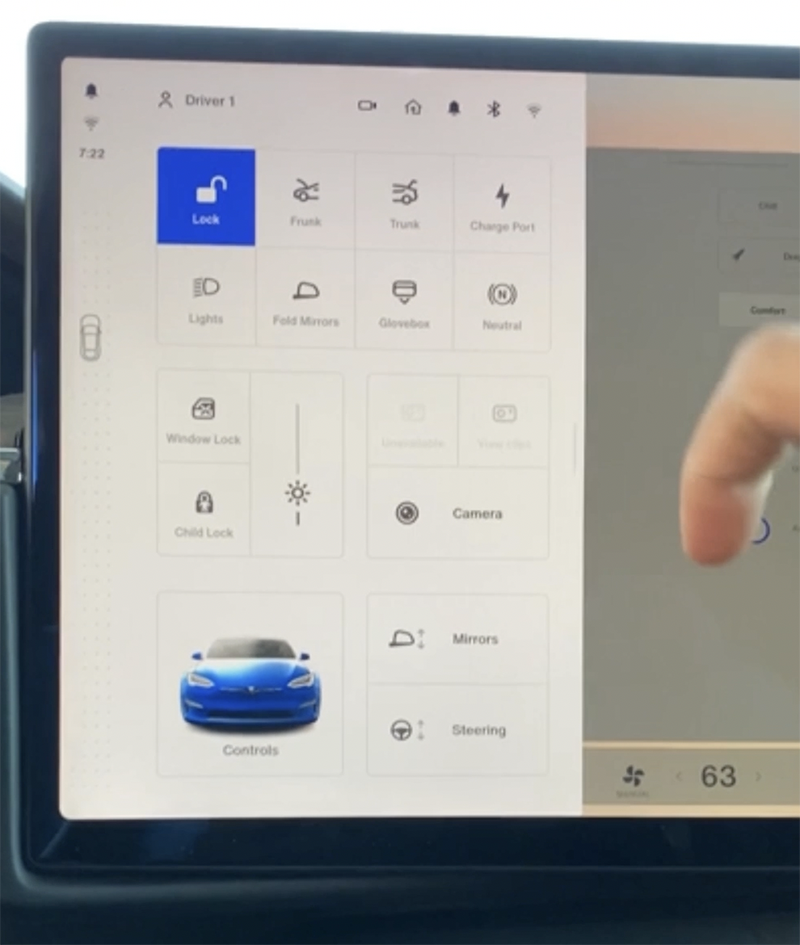 Tesla v11 車載介面大改版曝光：磚型客製多工視窗還有新的「直線競速」模式登場 - 電腦王阿達