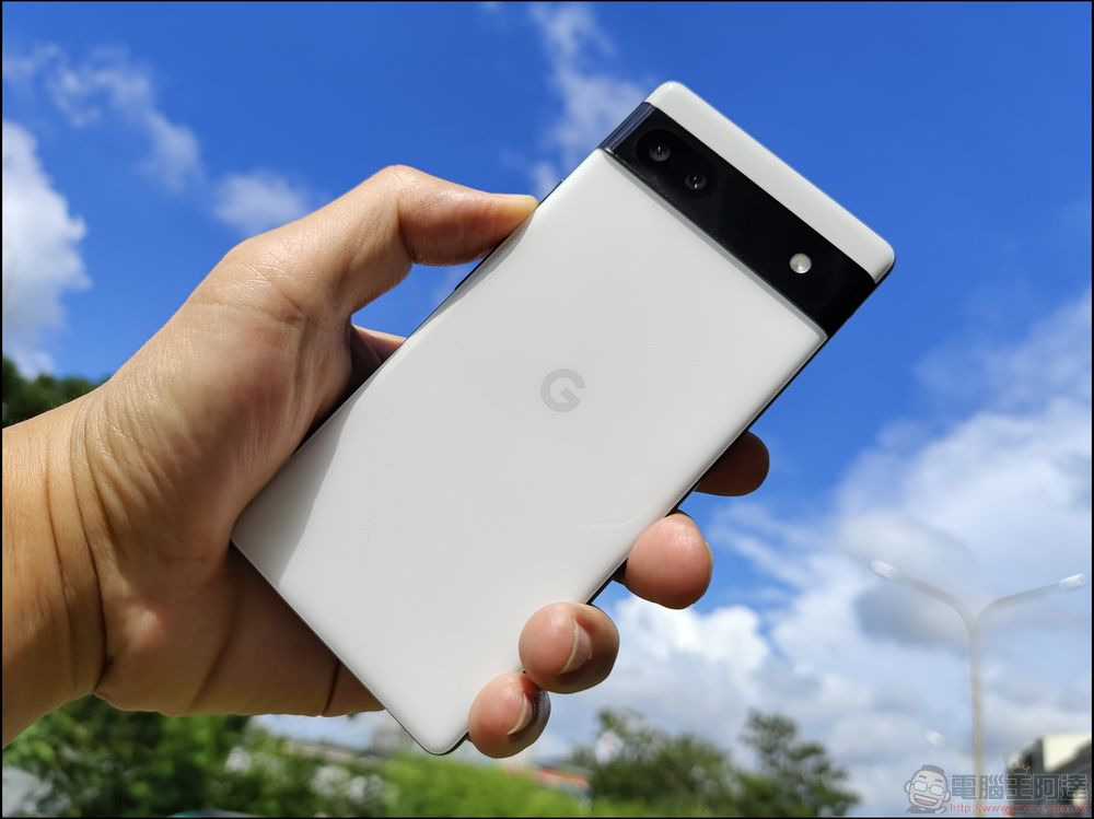 Google Pixel 6a 開箱：表現均衡、最超值的Google 平價小手機- 電腦王阿達