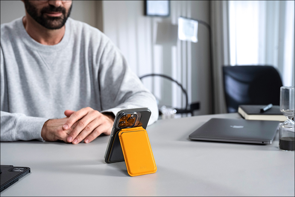 MOFT 推出新款 MagSafe 磁吸支架：支援多角度調整，卡片感應 NFC 、證件出示更方便 - 電腦王阿達