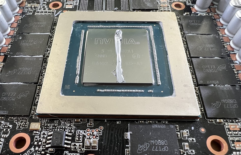 GPU 散熱膏怎麼塗抹才能獲得最低溫度？國外研究指出在 '中間' 畫一條線 - 電腦王阿達