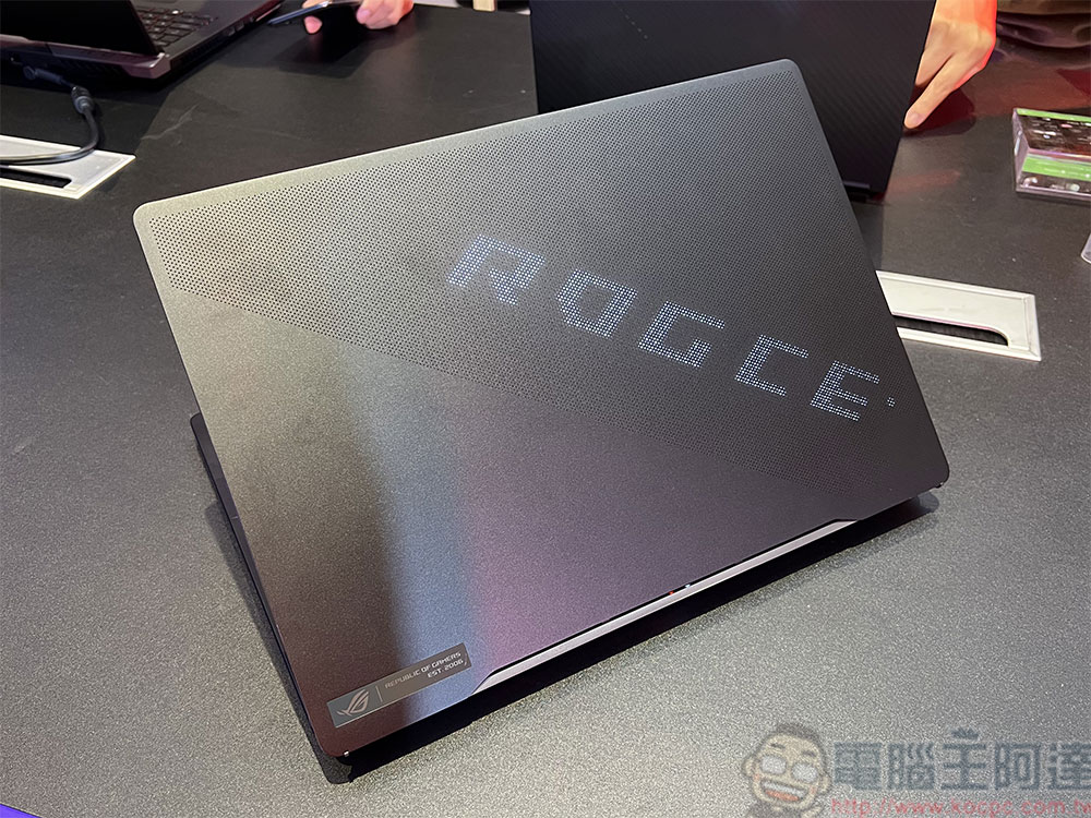 CES 2023 ROG 系列電競筆電、桌機傾巢而出，玩家戰備一次升級 - 電腦王阿達