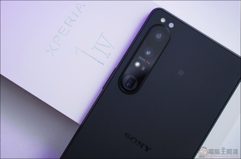 疑似 Sony 新旗艦 Xperia 1 V 機身背面諜照曝光，傳將取消 3D iToF 感應器和 RGB IR 紅外線感光元件 - 電腦王阿達