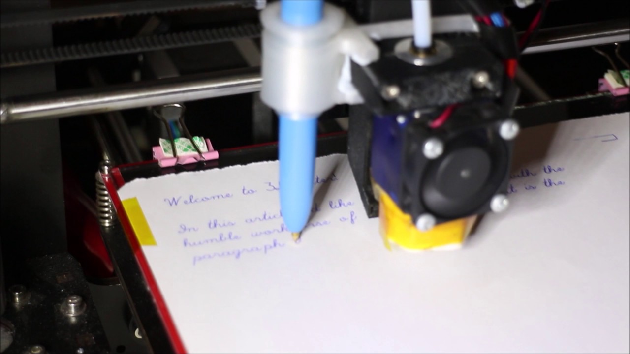 天才學生利用 AI 以及 3D 列印機打造出能夠模擬出真實筆跡的「寫功課機器人」 - 電腦王阿達