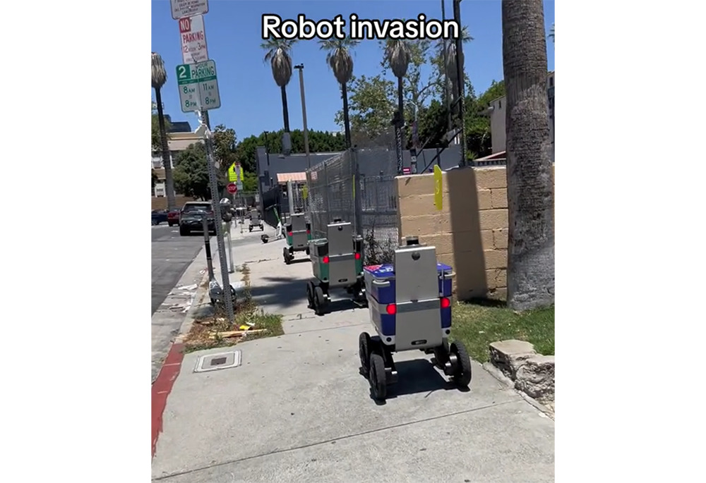 美國 UberEats 外送機器人慘遭路人偷竊與欺負，還被放上抖音擴散 - 電腦王阿達